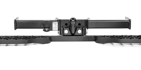 Universal double anti-slip step for commercial vehicles