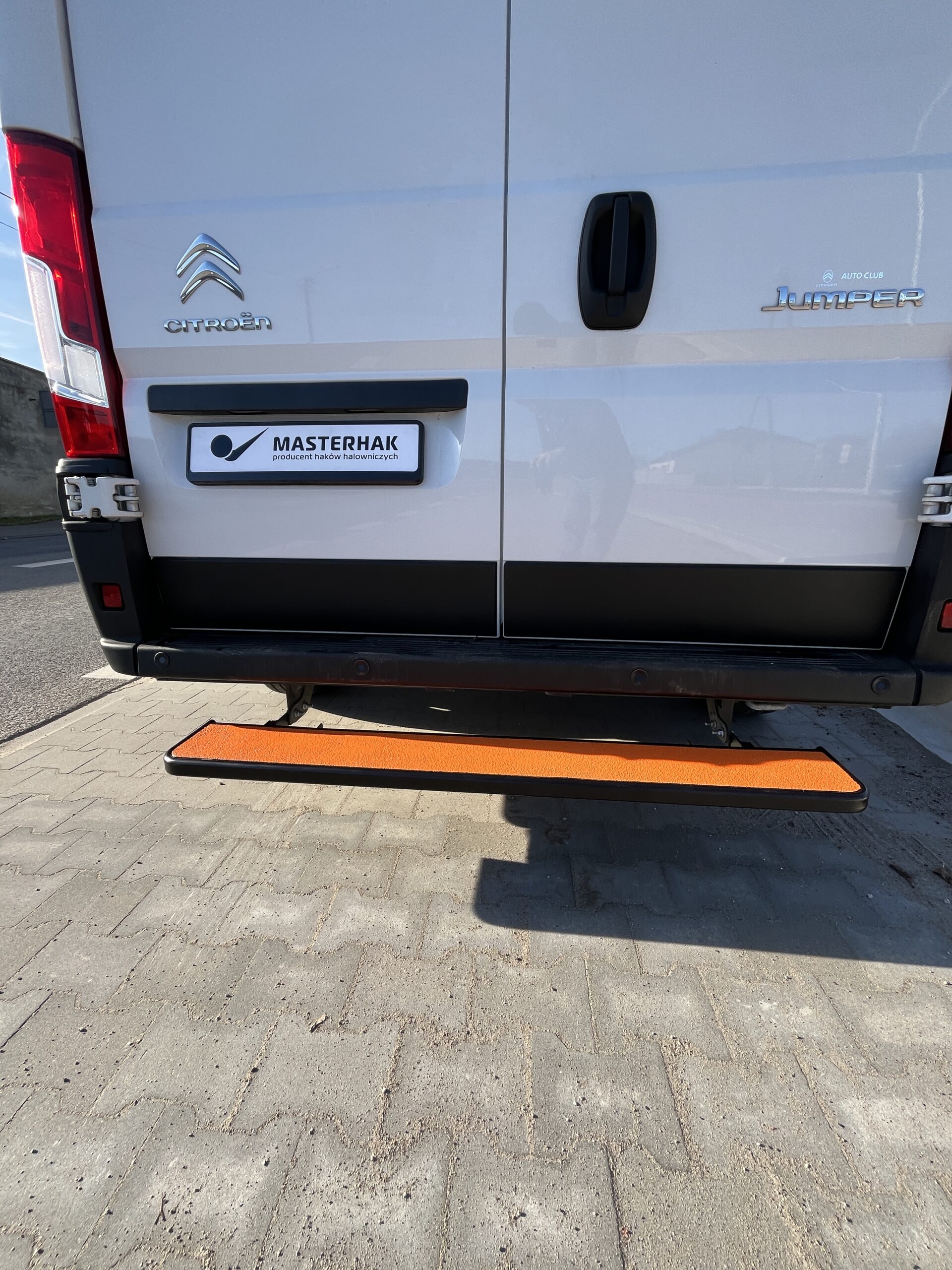 MasterSTEP S1 - Metall-Hecktrittstufe für Toyota Proace Max - Anti-Rutsch-Matte - Image 5