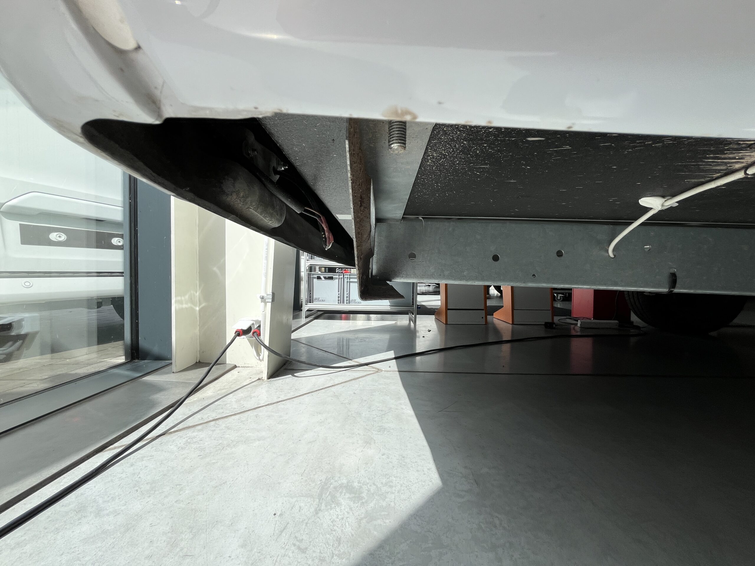 Detachable Tow Bar AL-KO for Motorhome - Mercedes Sprinter, Frame Width 1289 mm - Image 11