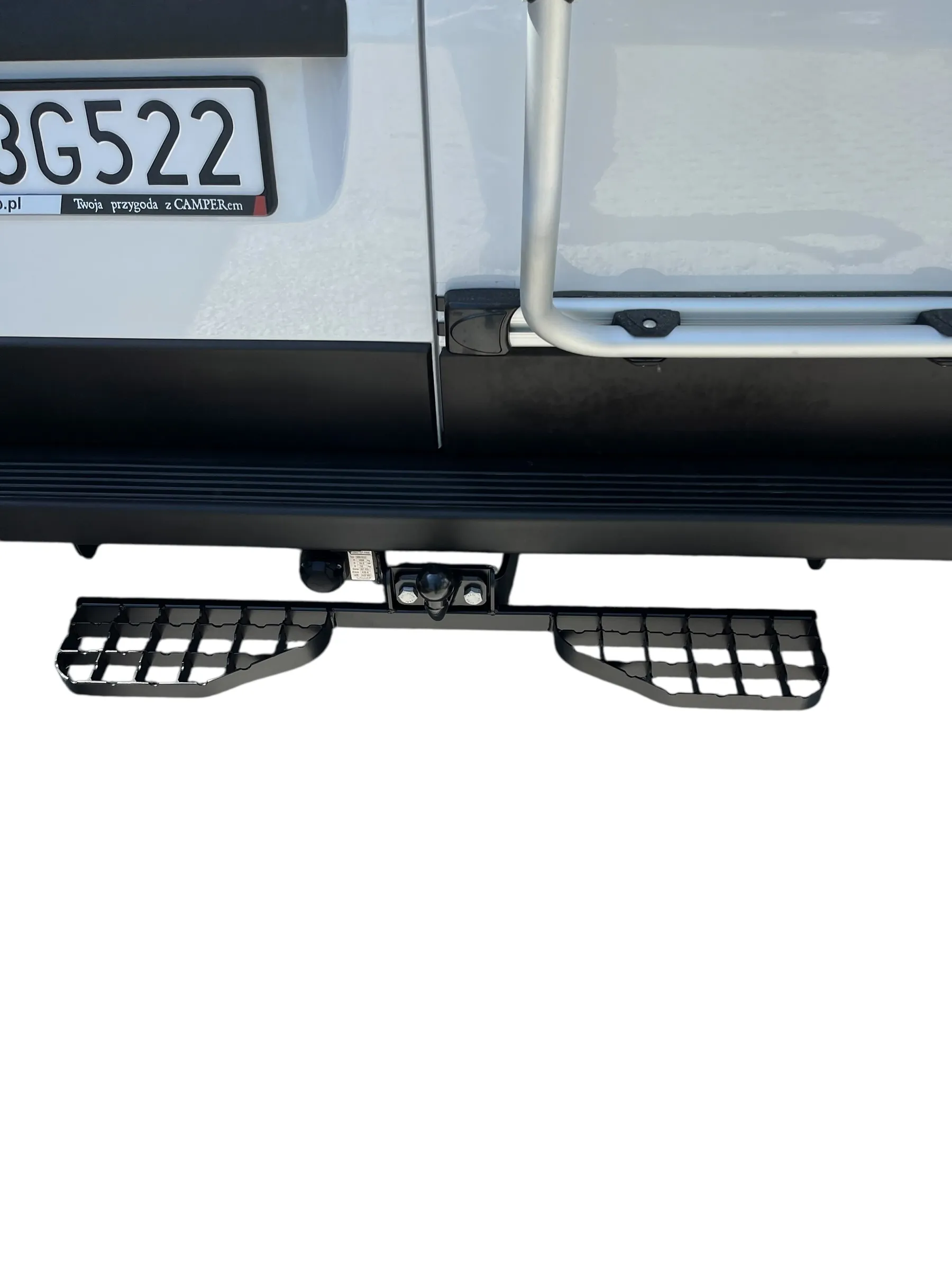 Double Towbar Step M16 - Rear Step for Van, Bus and Camper, 2-Bolt Flange - Image 16