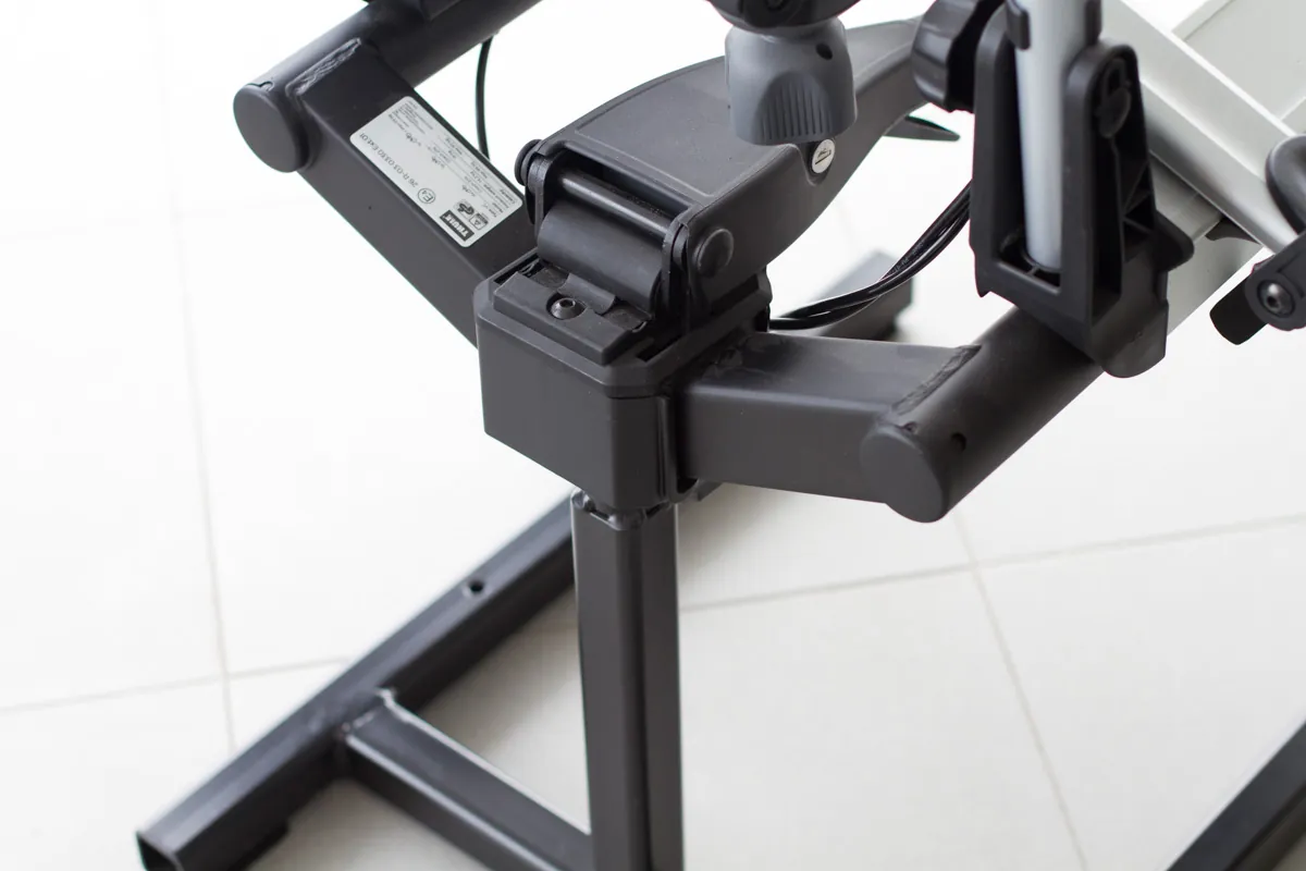 Bike Rack Display Stand – Showroom Stand for Car Dealership and Retail - Image 11