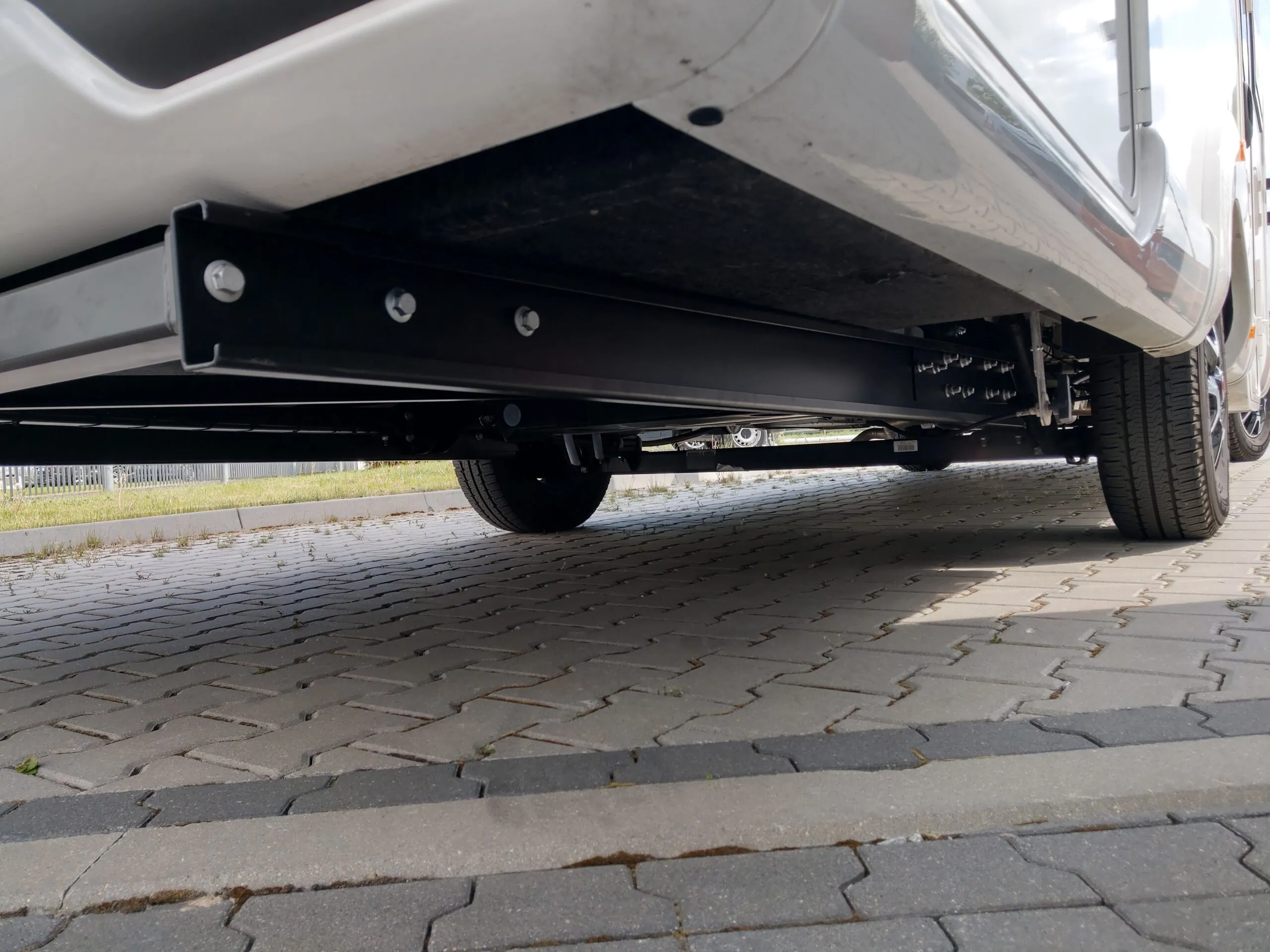 Towbar for Fiat Ducato Motorhome (from 06/2006-) - version with rear-mounted tank - Image 8