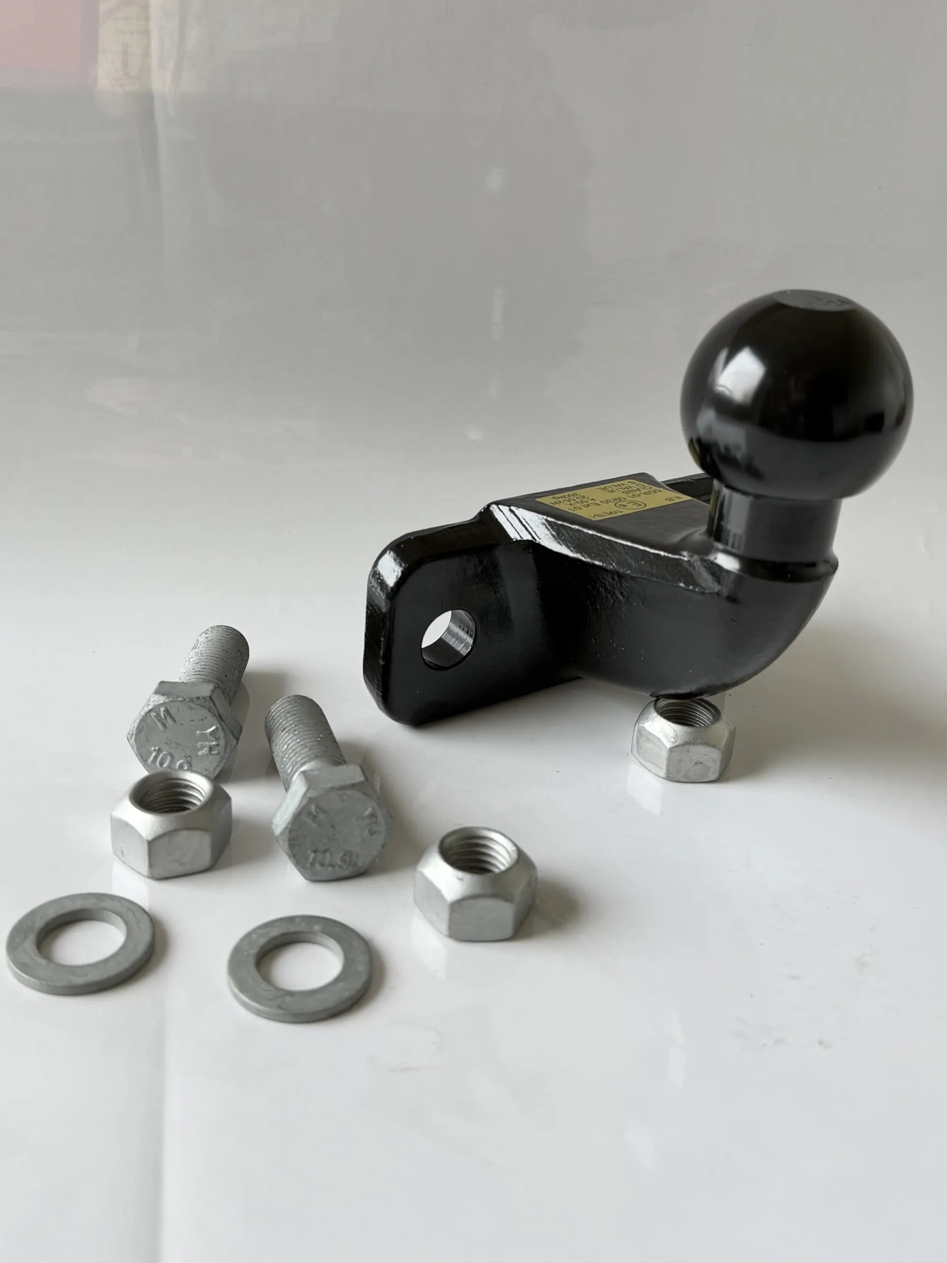 ILS C2 Tow Ball - 2-Bolt Flange M16 incl. Bolt Kit M16x50 Grade 10.9 - Image 10