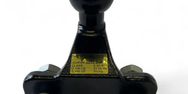 ILS C2 Tow Ball - 2-Bolt Flange M16 incl. Bolt Kit M16x50 Grade 10.9