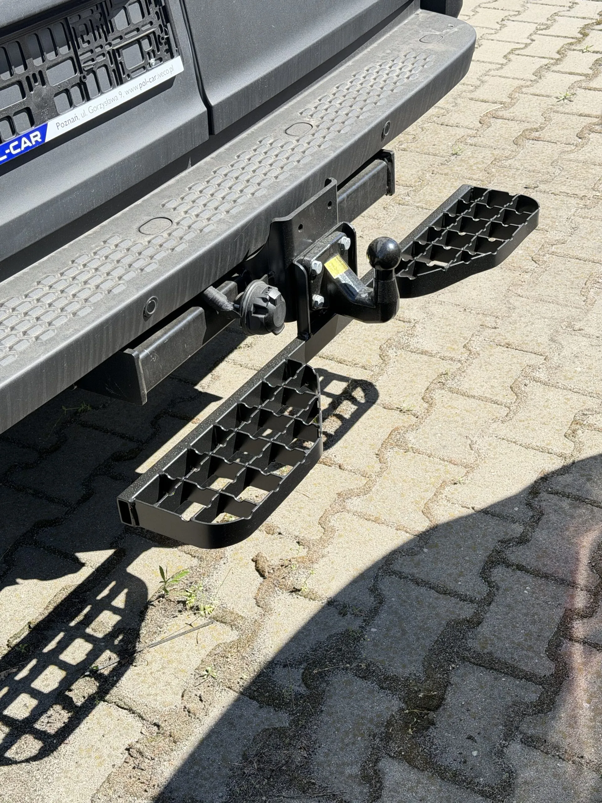 Double Rear Step for Iveco Daily (05/2014–) - Tow Hitch 4 Bolt M10, Bolt Pattern 83x56 mm - Image 5