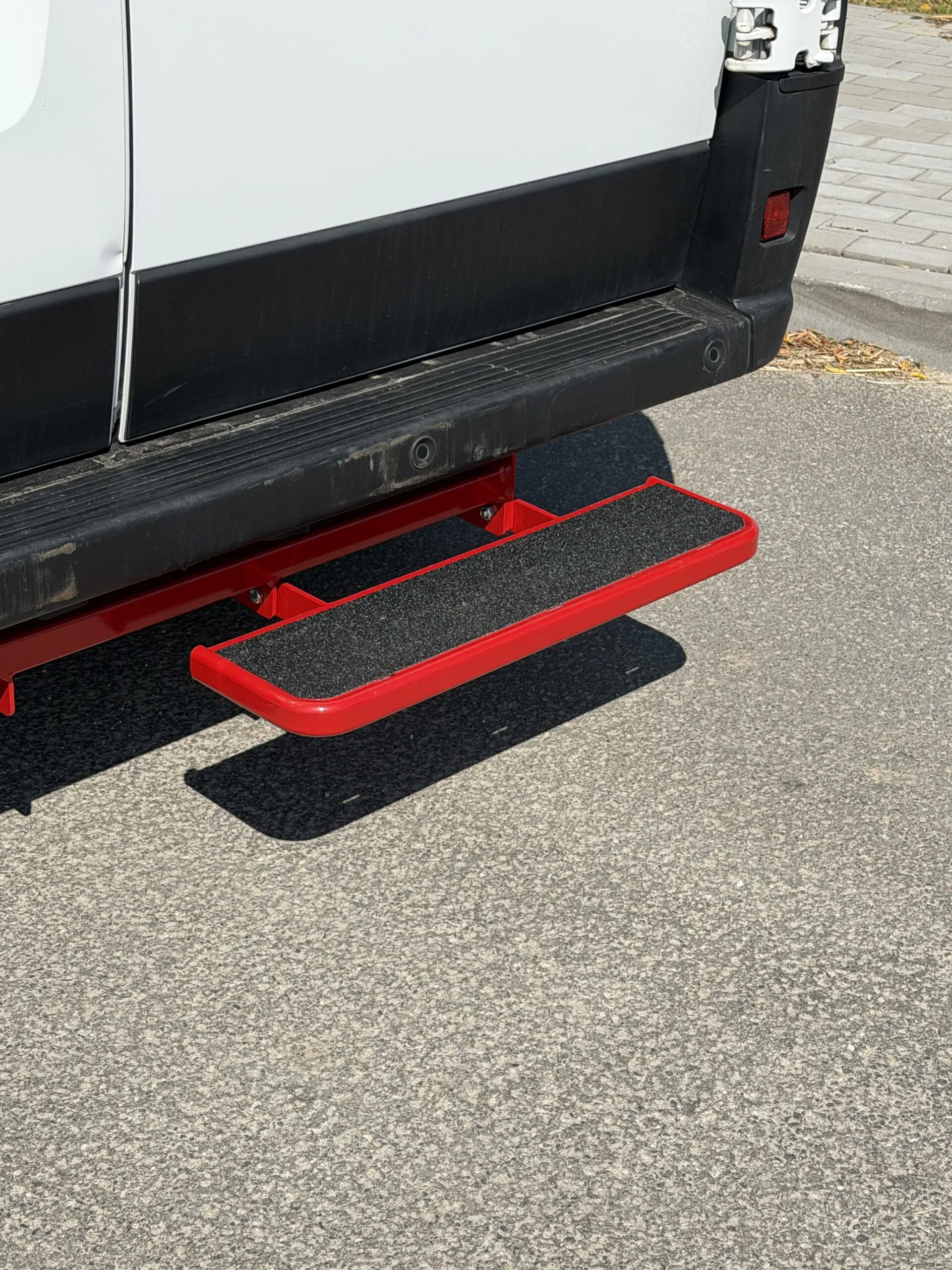 MasterSTEP C1 Compact – compact rear access step for Fiat Ducato from 06/2006 - Image 2
