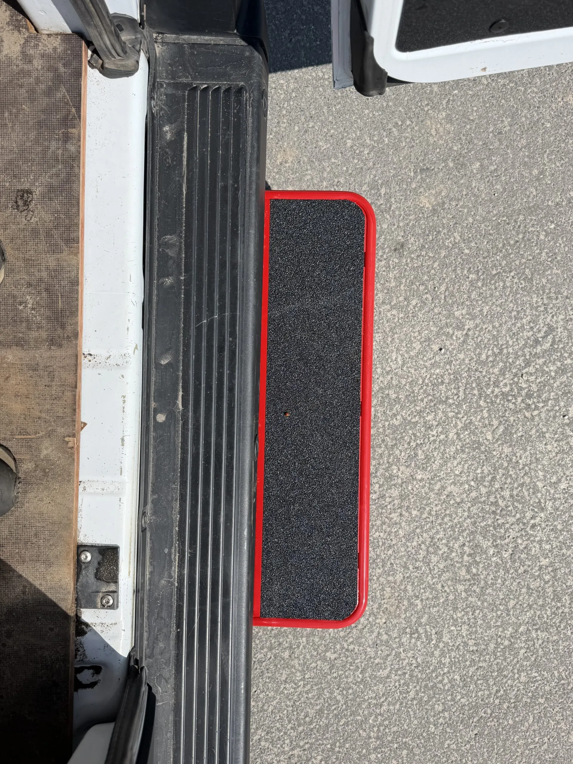 MasterSTEP C1 Compact – compact rear access step for Fiat Ducato from 06/2006 - Image 6
