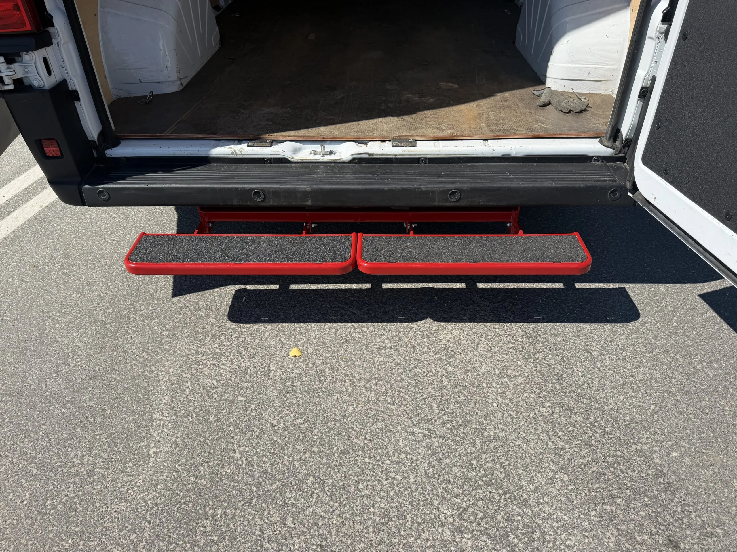MasterSTEP C1 Compact – compact rear access step for Fiat Ducato from 06/2006 - Image 10